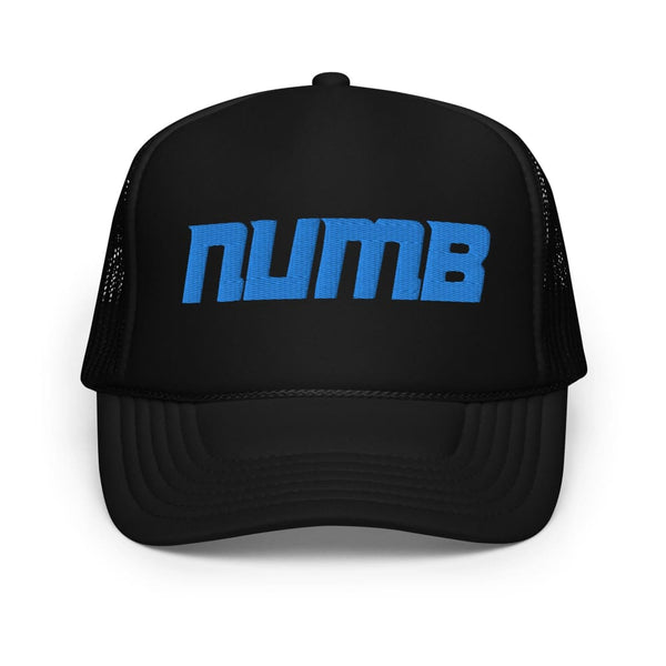 Alternative Hero - Numb Foam trucker hat - Black