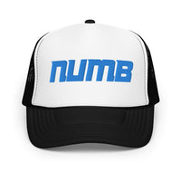 Alternative Hero - Numb Foam trucker hat - Black / White / 